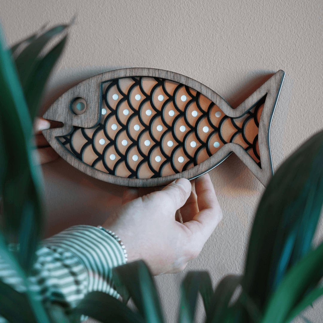 Mini Poisson #11 (Noir/Blanc/Or) - Œuvre d'art originale de Tzachi Nevo